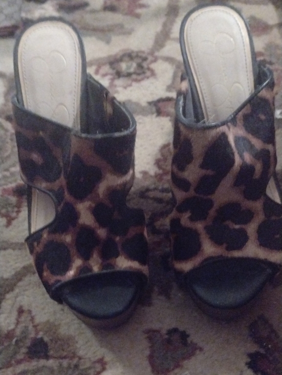 Shoes - Jessica Simpson platform Heels Size 7$ $25
